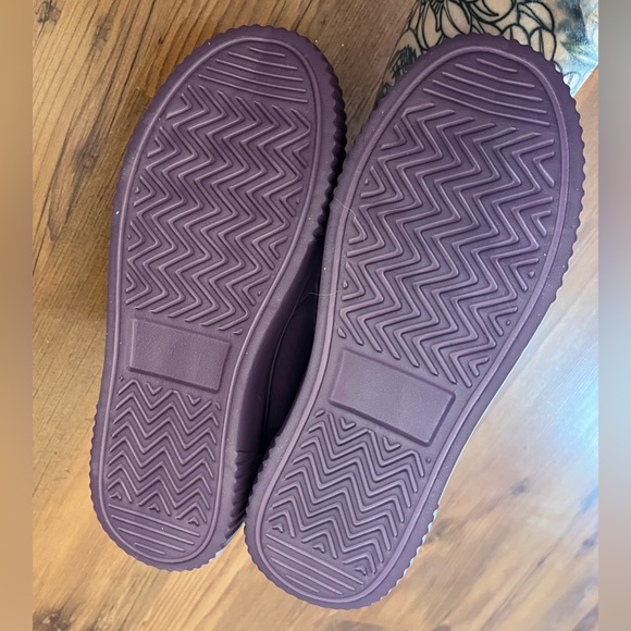 Purple Runners - Picture 3 of 3